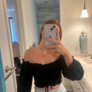 Black Long Sleeve Cinched Top